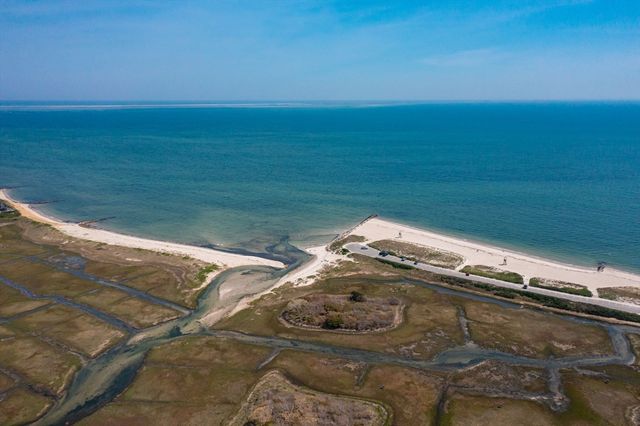 2 Brettwood Rd, Harwich, MA 02645