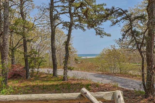 2 Brettwood Rd, Harwich, MA 02645