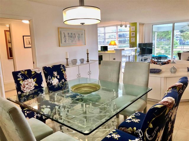 800 Cypress Grove Drive 204, Pompano Beach, FL 33069
