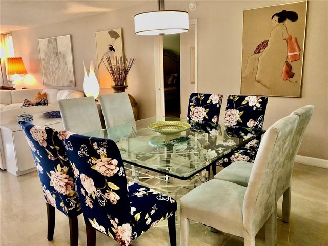 800 Cypress Grove Drive 204, Pompano Beach, FL 33069