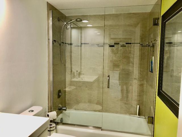 800 Cypress Grove Drive 204, Pompano Beach, FL 33069