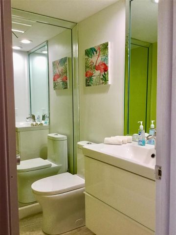 800 Cypress Grove Drive 204, Pompano Beach, FL 33069