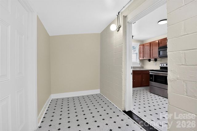 305 Lander Street, Charlotte, NC 28208