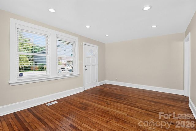305 Lander Street, Charlotte, NC 28208