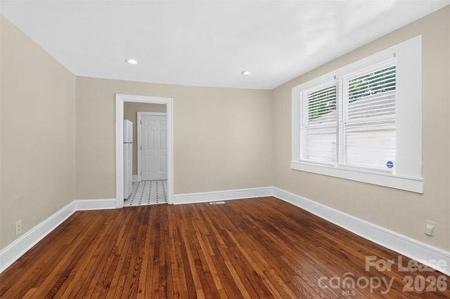 305 Lander Street, Charlotte, NC 28208