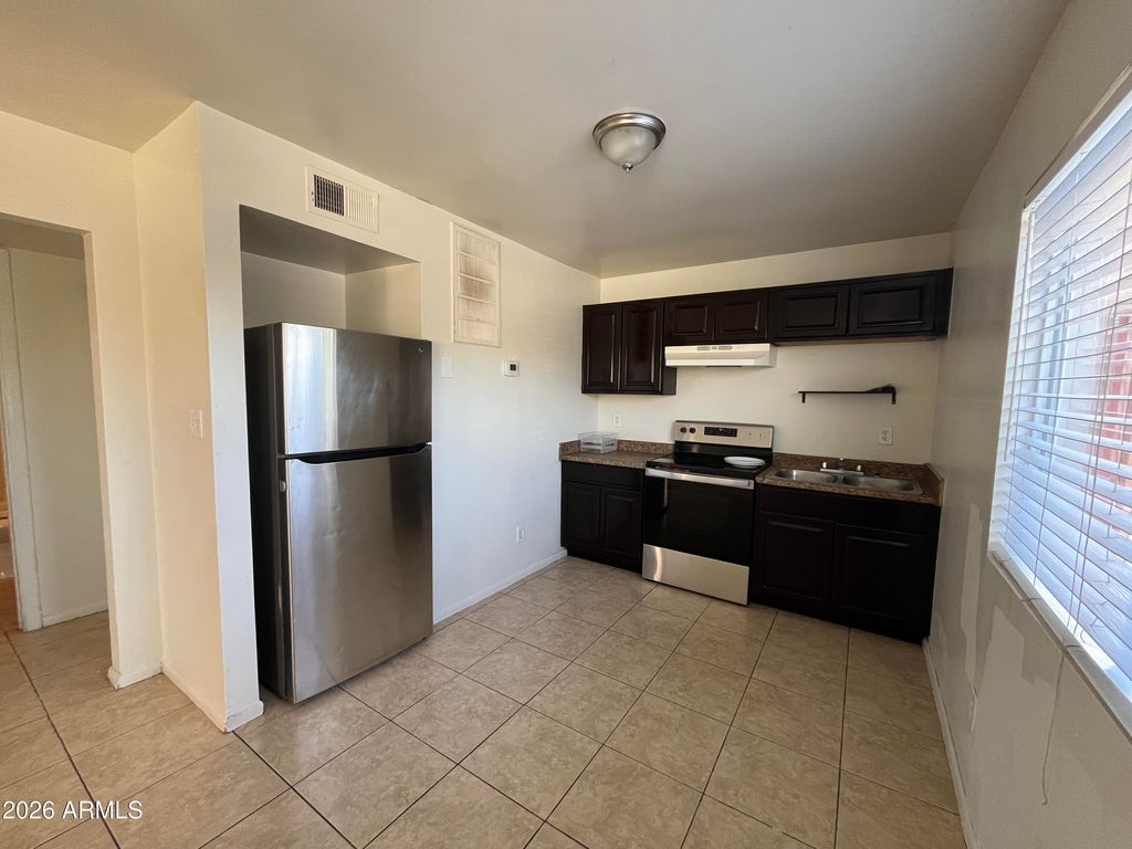 1321 W VOGEL Avenue, Phoenix, AZ 85021 — photo 3