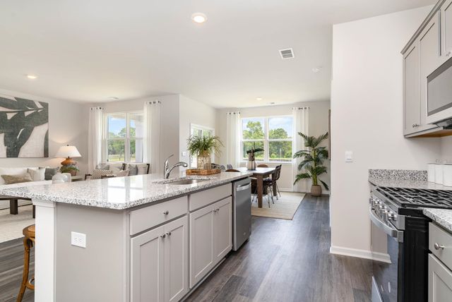 4421 Rockwood Dr., Conway, SC 29527