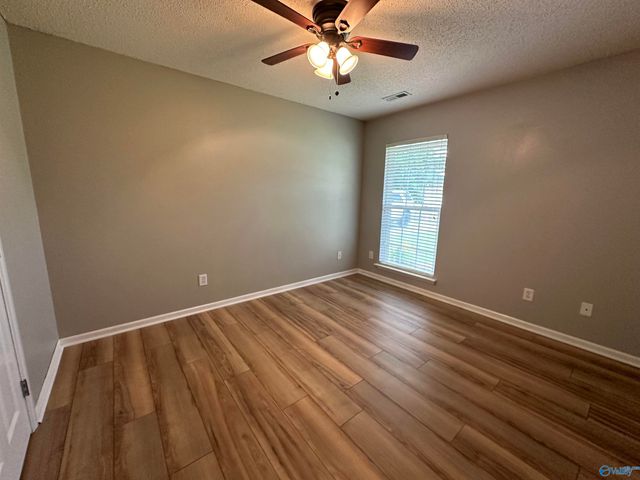 102 Sandpiper Court, Huntsville, AL 35824