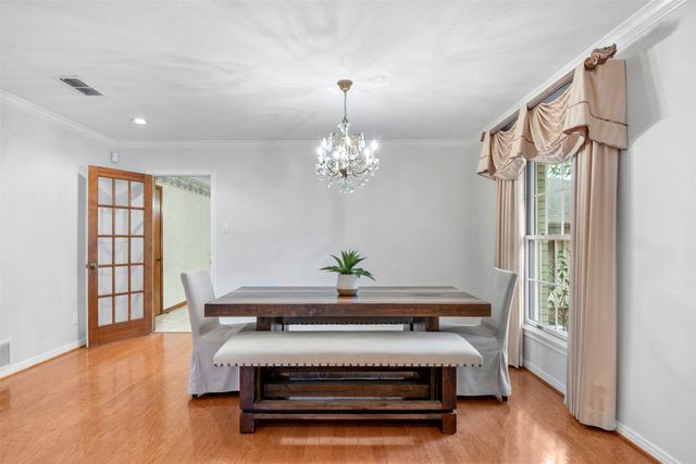 529 N Grand Avenue, Waxahachie, TX 75165