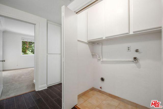 8865 Alden Drive 101, Los Angeles, CA 90048