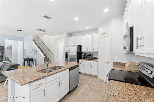 141 TOLLERTON Avenue, St. Johns, FL 32259
