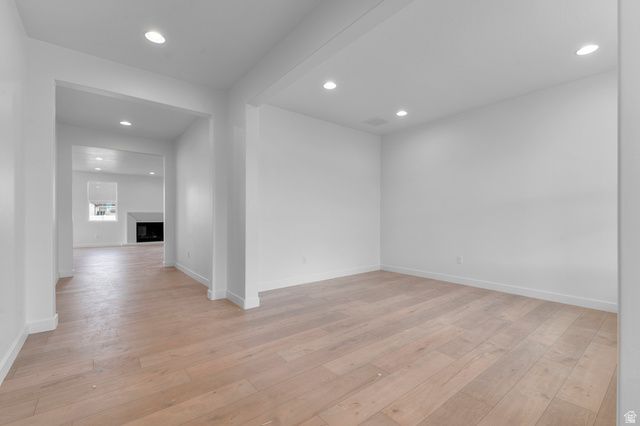 1903 S 2425 W, West Haven, UT 84401