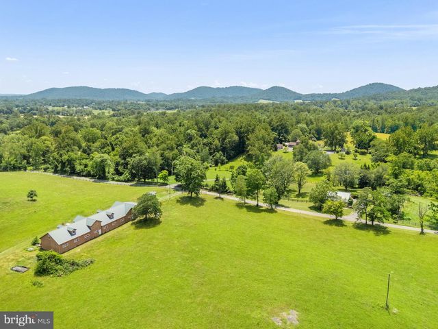 156 BEAR WALLOW RD, Huntly, VA 22640