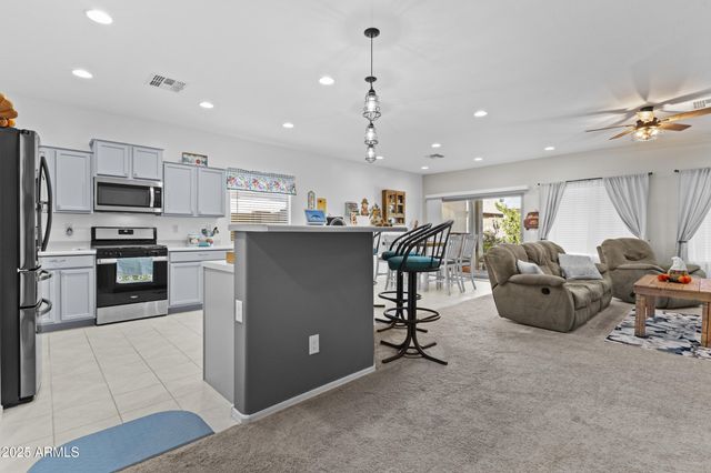 6454 W PLEASANT OAK Court, Florence, AZ 85132