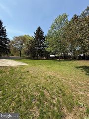 5928 CANYON ROAD, Harrisburg, PA 17111