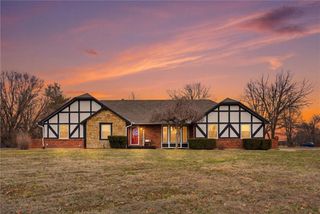 2082 Mulberry Road, Excelsior Springs, MO 64024