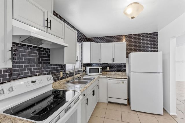 343 SAN MIGUEL STREET 343, Winter Springs, FL 32708