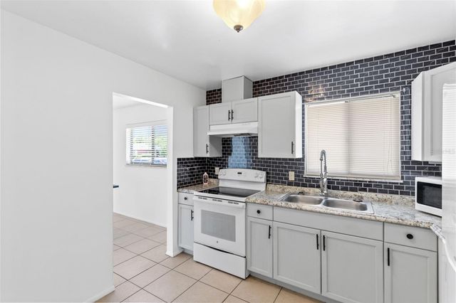 343 SAN MIGUEL STREET 343, Winter Springs, FL 32708