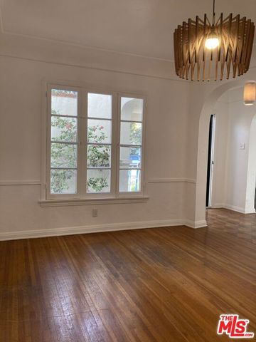 1045 S Crescent Heights Boulevard, Los Angeles, CA 90035