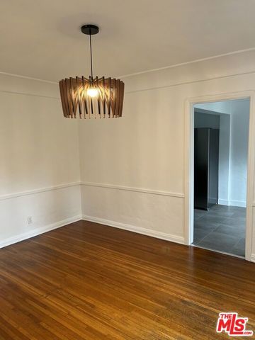 1045 S Crescent Heights Boulevard, Los Angeles, CA 90035