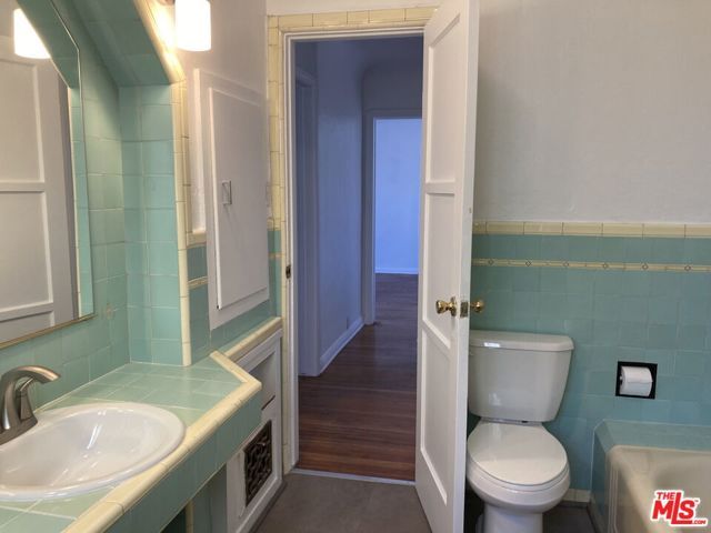 1045 S Crescent Heights Boulevard, Los Angeles, CA 90035