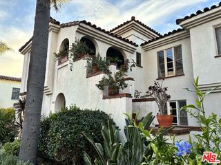 1045 S Crescent Heights Boulevard, Los Angeles, CA 90035