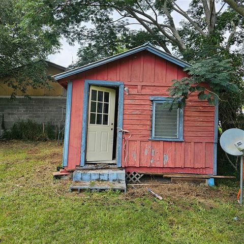 249 CHESNEY BOULEVARD, Frostproof, FL 33843