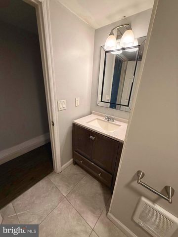 276--278 HILLCREST, Trenton, NJ 08618