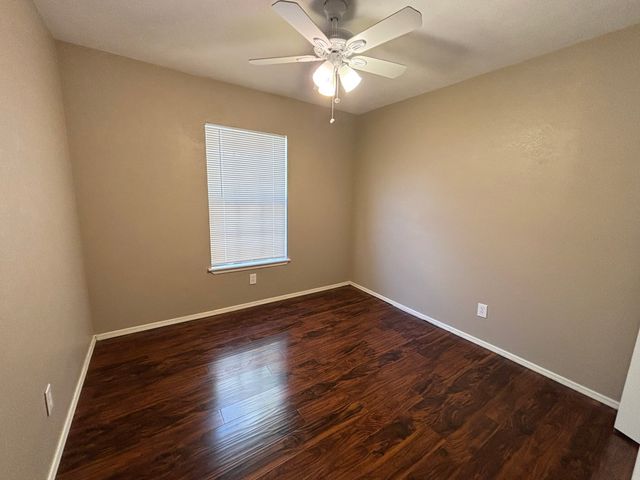 4121 Driscoll Drive, The Colony, TX 75056