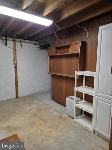 1008 FAIRVIEW AVE, Wilmington, DE 19809