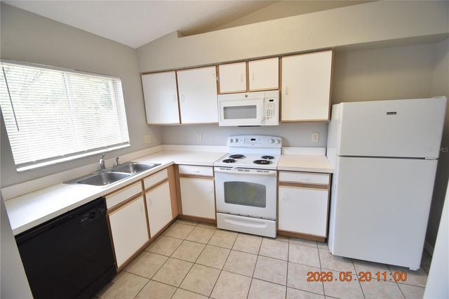 12116 FELDWOOD CREEK LANE, Riverview, FL 33579
