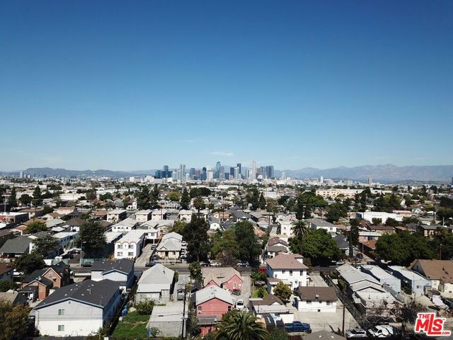 715 E 41st Place, Los Angeles, CA 90011