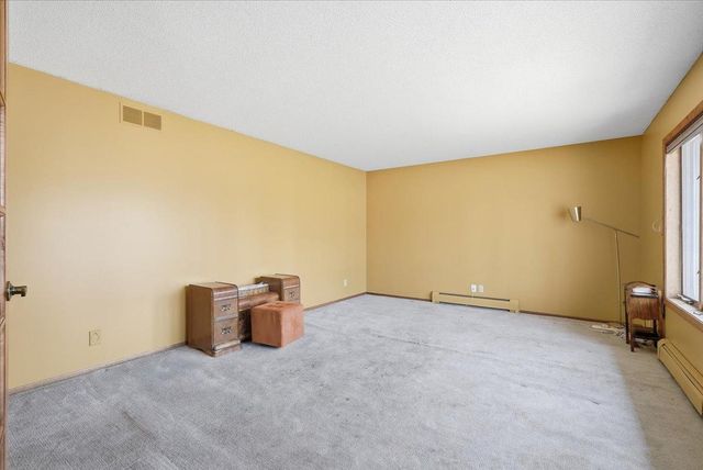 1299 Parkview Drive, New Richmond, WI 54017