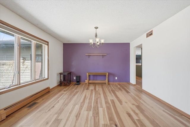 1299 Parkview Drive, New Richmond, WI 54017