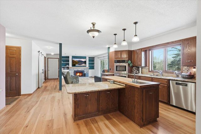 1299 Parkview Drive, New Richmond, WI 54017