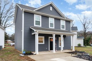 1124 Thayer Glen Court, Charlotte, NC 28213