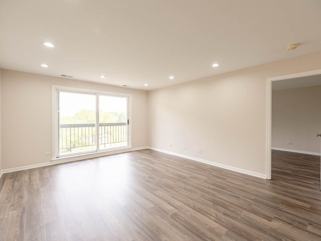 400 E Dundee Road 405C, Buffalo Grove, IL 60089