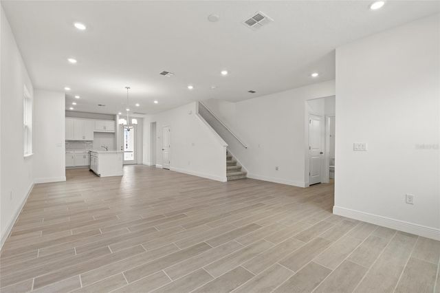 5101 WAYPOINTE BOULEVARD, Apopka, FL 32712