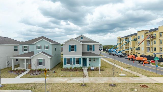 5101 WAYPOINTE BOULEVARD, Apopka, FL 32712