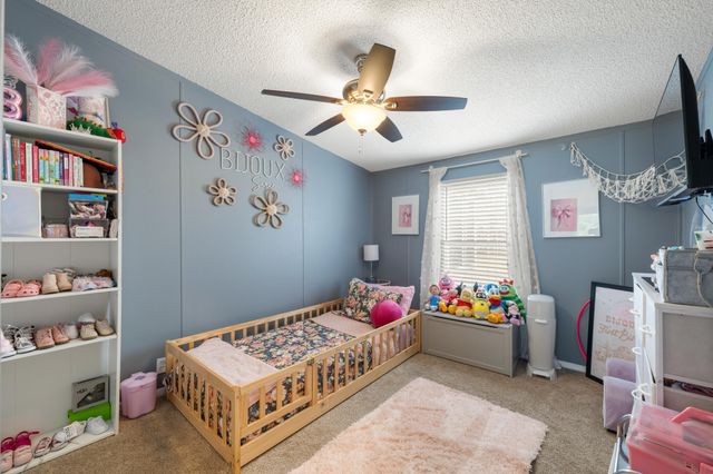 2422 Crescent Wood Road, Navarre, FL 32566