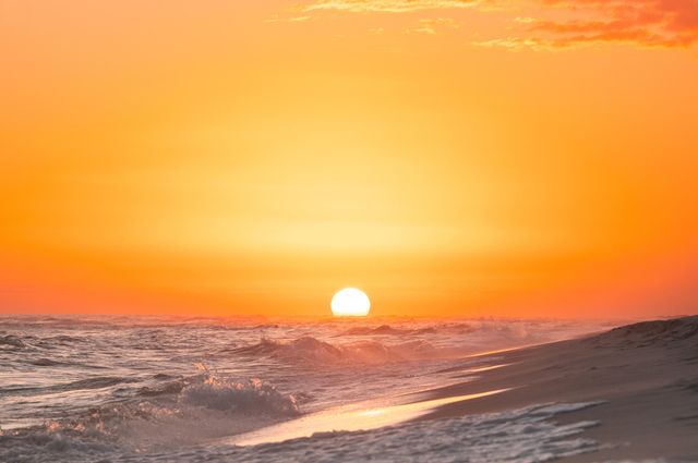 2422 Crescent Wood Road, Navarre, FL 32566