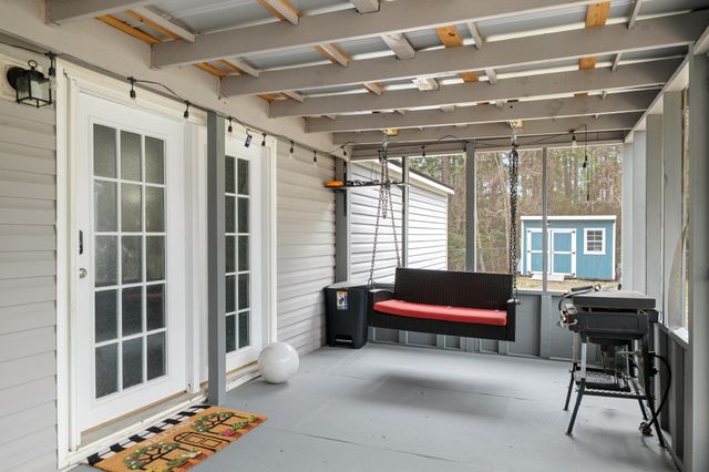 2422 Crescent Wood Road, Navarre, FL 32566