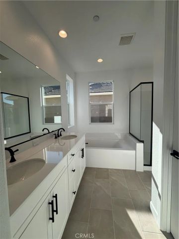 1848 Jojoba Drive, Santa Paula, CA 93060