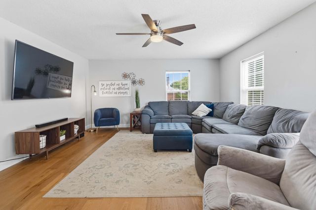250 Shadow Oak Drive, Somerset, KY 42503