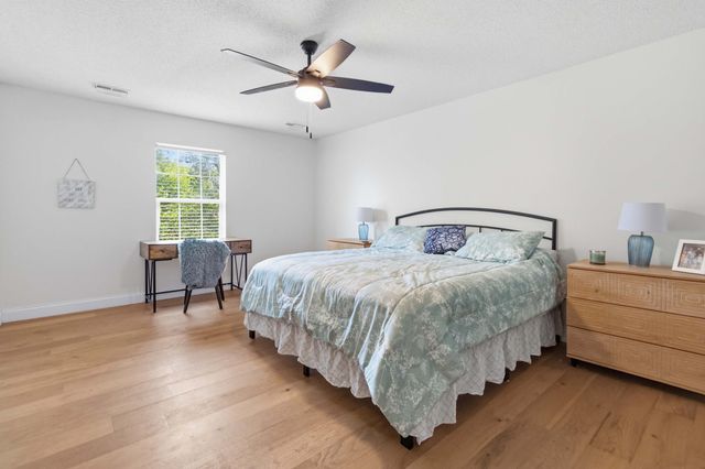250 Shadow Oak Drive, Somerset, KY 42503