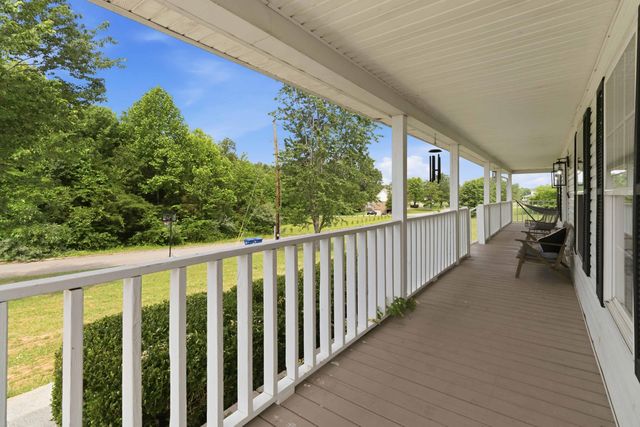 250 Shadow Oak Drive, Somerset, KY 42503
