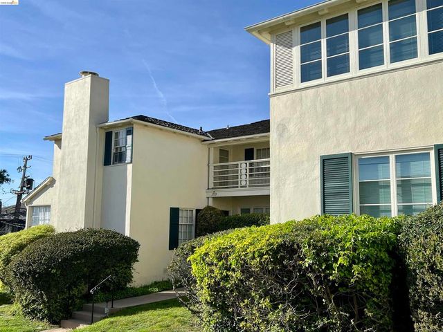 1739 Spruce Street, Berkeley, CA 94709