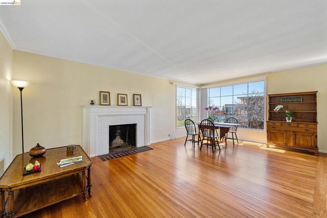 1739 Spruce Street, Berkeley, CA 94709