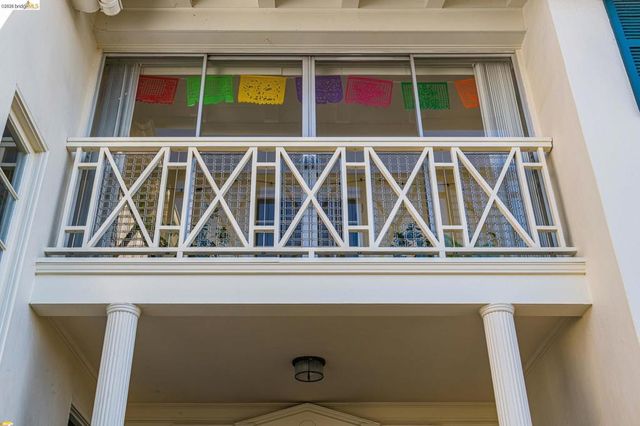 1739 Spruce Street, Berkeley, CA 94709