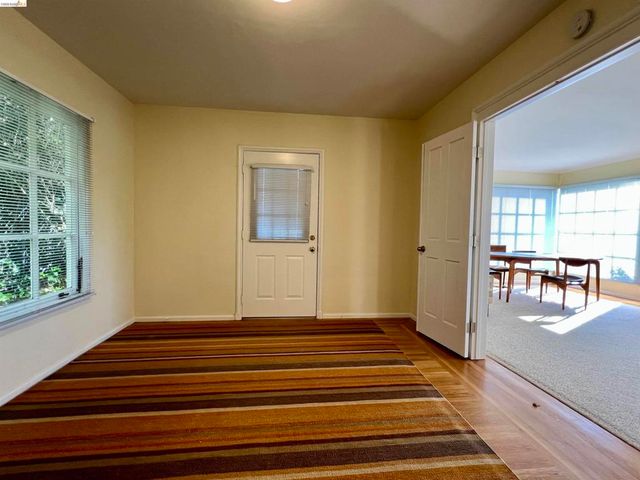 1739 Spruce Street, Berkeley, CA 94709